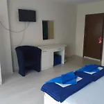 Exotic بيت ضيافة سوزوبول