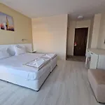 Exotic بيت ضيافة