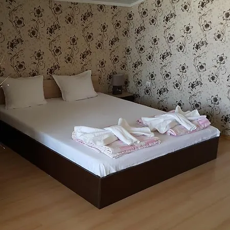 Exotic Гостевой дом